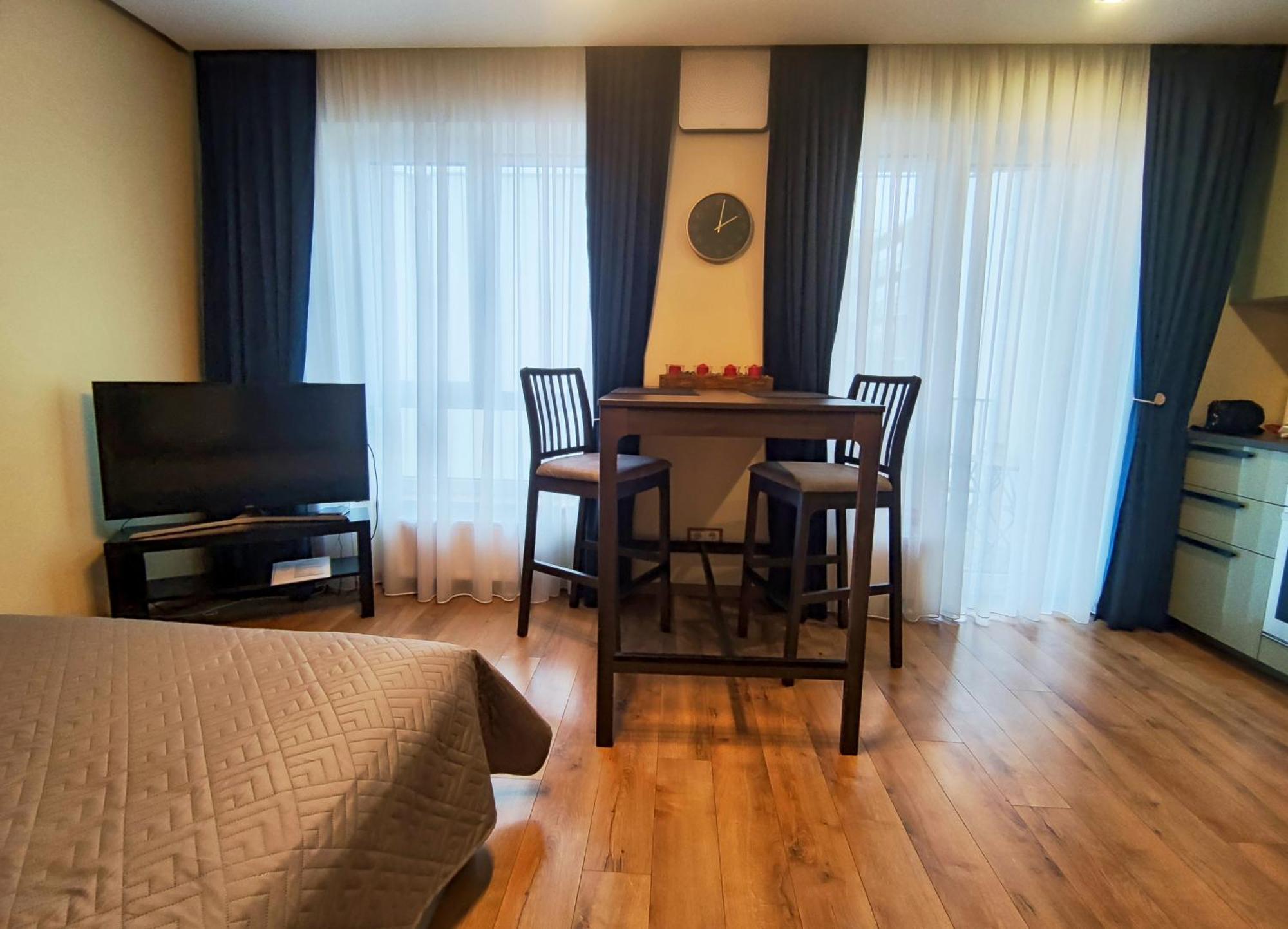 Apartments Franny'S Bees ヴィリニュス エクステリア 写真